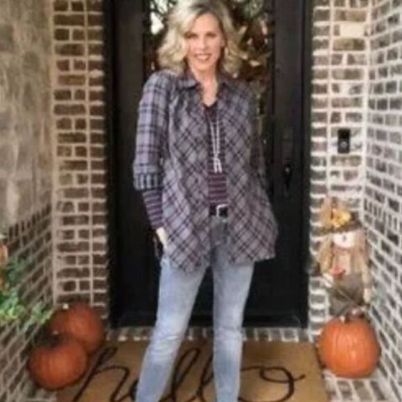 CAbi Tops - Cabi shacket Highland Flannel Shirt 2020 Fall 3946 jacket top Plaid Fringe XS